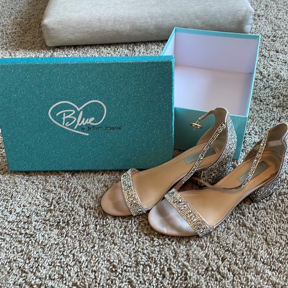 Betsey johnson bridal shoes